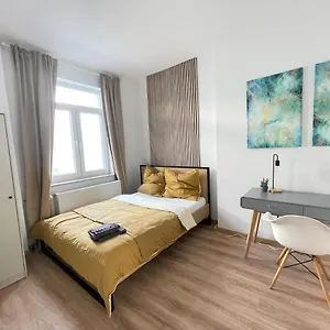 Apartment 150qm - 5 - Free Parking - Mallibase, Hannover